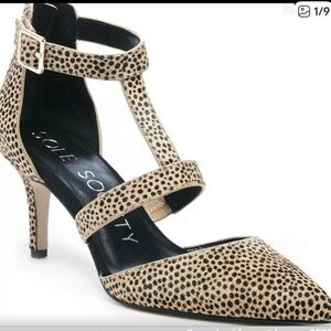 Elegant Sole Society Leopard Print T-Strap Pointed Heels in Beige and Black.